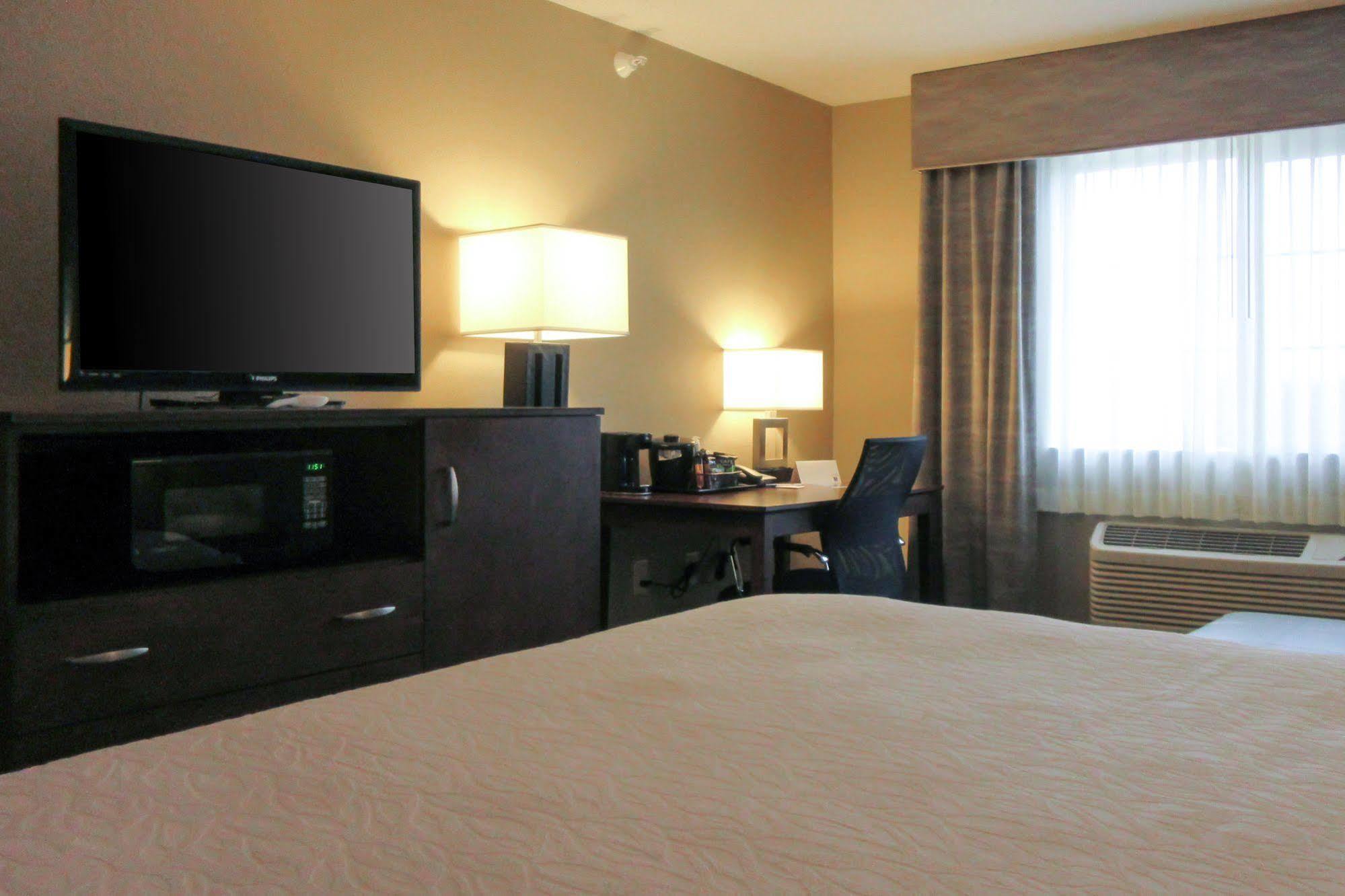Comfort Inn & Suites - Chisago City Экстерьер фото